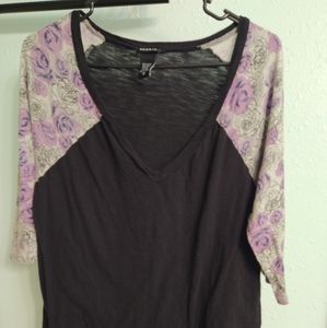 Torrid Women's Tee Plus Size 00 Black And Floral 3/4 Sleeve T-Shirt